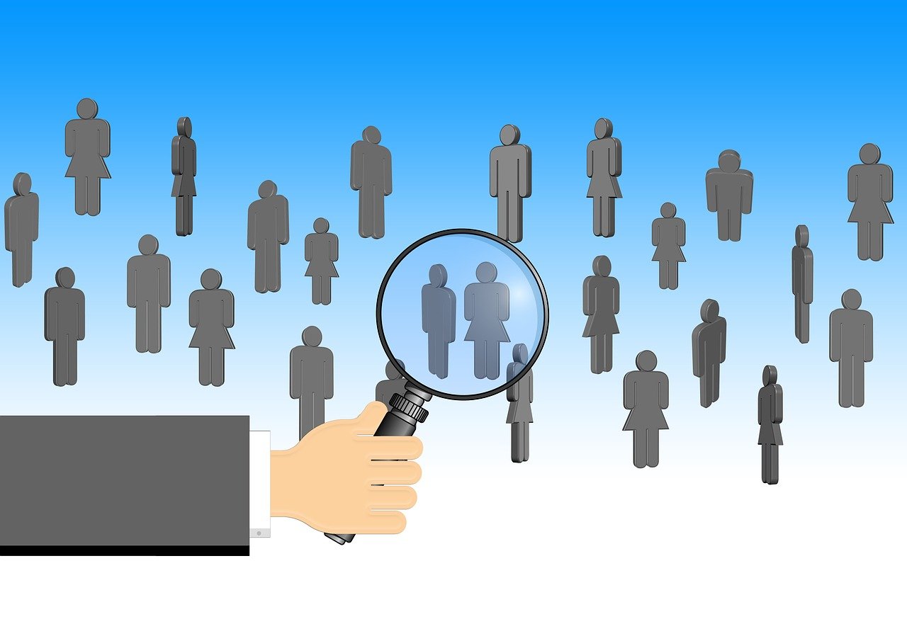 最新疫情报告人数分析与趋势预测