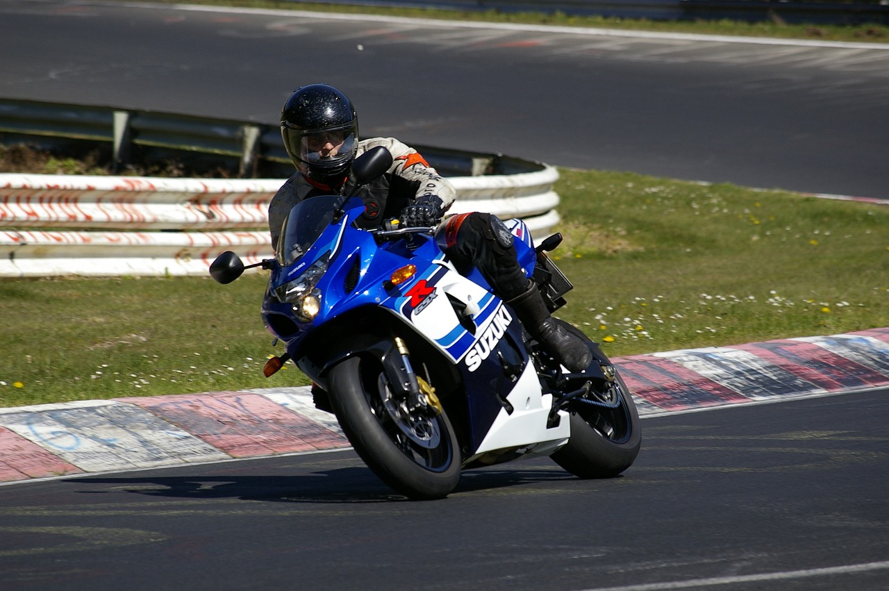 五月最新铃木GSX250R赛车版速度揭秘，速度与激情的双重呈现